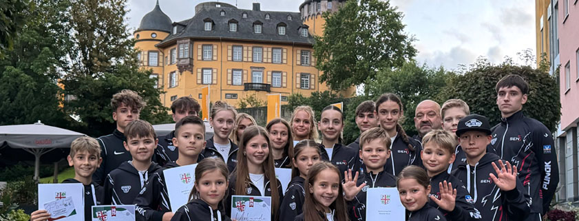 Karateka wurden bei Mayener Sportlerehrung honoriert 6 aa Kopie 2 1