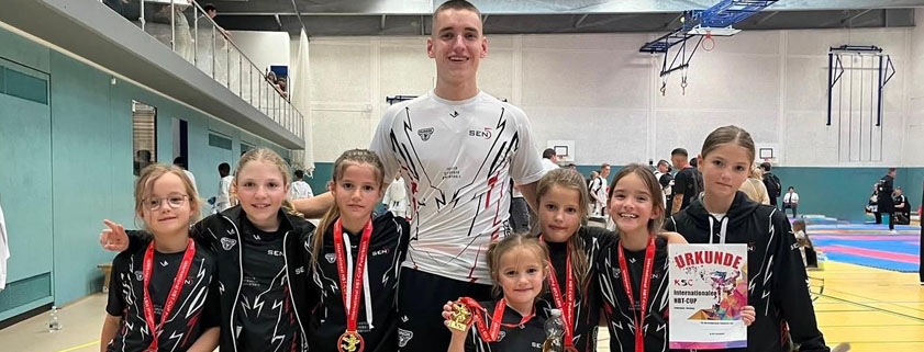 Sen5 gewinnt Medaillenspiegel beim internationalen HBT Cup 2 aa Kopie 2